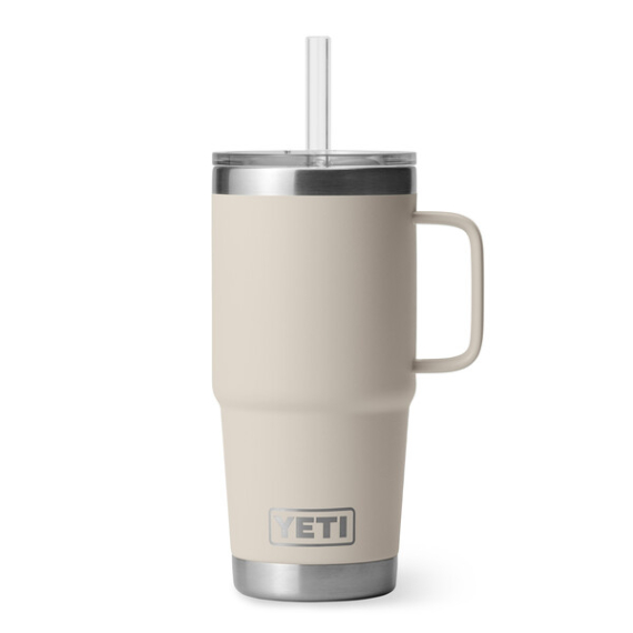 Yeti Rambler 25 Oz Straw Mug 2.0 - Cape Taupe in the group Outdoor / Camp Kitchen & Utensils / Thermoses / Thermos Mugs at Sportfiskeprylar.se (SKU-2326-24H2BH)